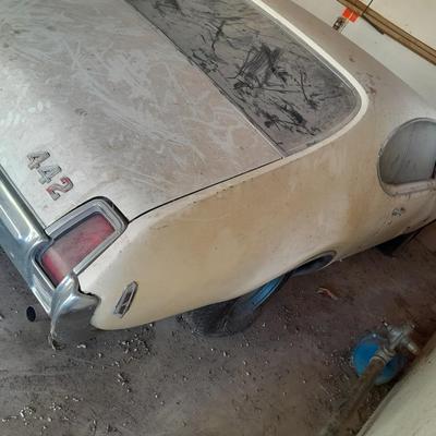 1969 Oldsmobile 4-4-2 Series 34400 Nice Barn Find!