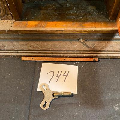 Antique Waterbury Mantel Clock