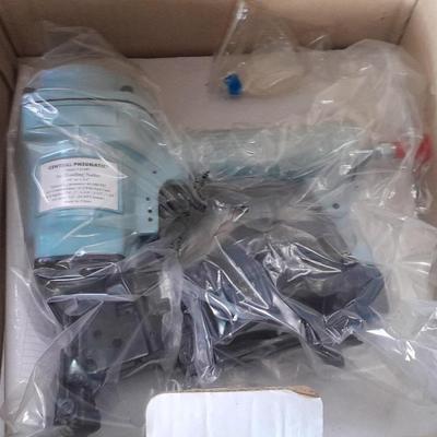 BRAND NEW - Central Pneumatic Air Nailer Roofing - Never used!