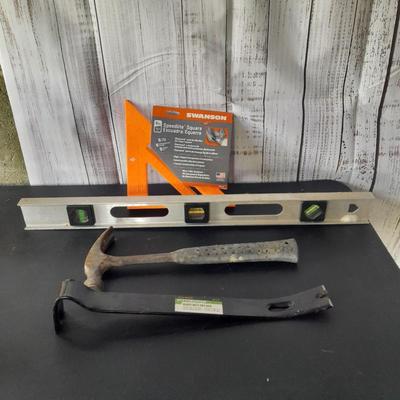 New Swanson Speedlite Square with Hammer - metal level - Pitsburgh heavy duty pry bar