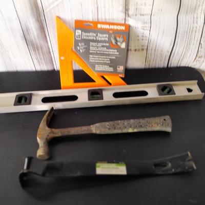 New Swanson Speedlite Square with Hammer - metal level - Pitsburgh heavy duty pry bar