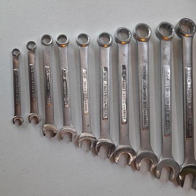 10=piece Craftsman wrench set