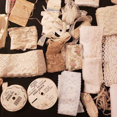 Large Lot of Vintage Lace and More (D-KD)
