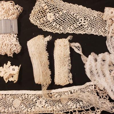 Large Lot of Vintage Lace and More (D-KD)