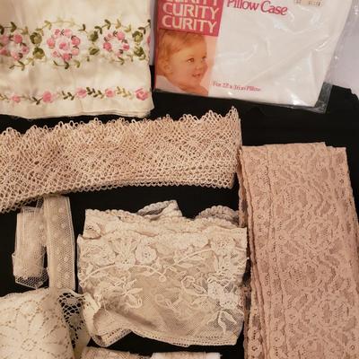 Large Lot of Vintage Lace and More (D-KD)
