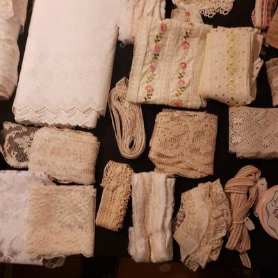 Large Lot of Vintage Lace and More (D-KD)