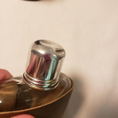 Flasks w/ Carrying Cases and more (D-KD)