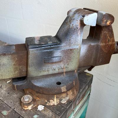 Knaack Rolling Work Bench with Storage