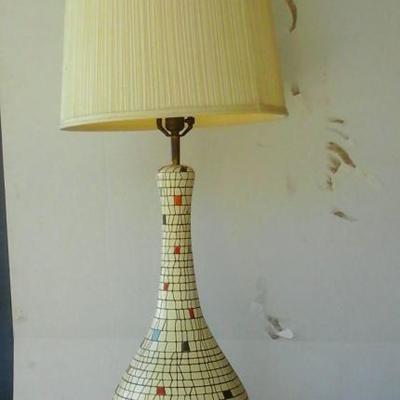 Mid Century Modern Art Deco Lamp with shade