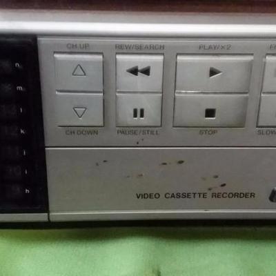 Quasar VHS True Track 4 System Model VH5251YW