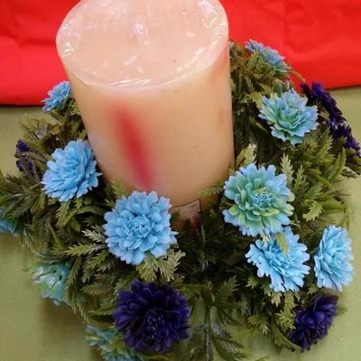 1950s Wheaton Nuline Plastic Fern and Foliage Pillar Candle Ring 