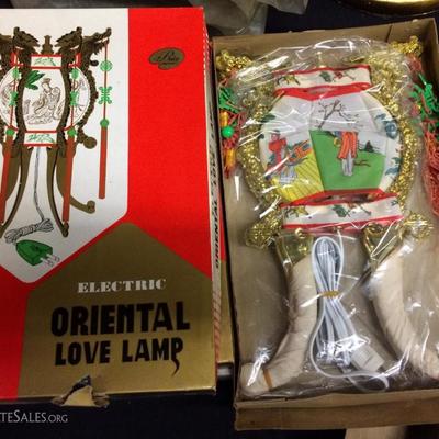 1960s electric Oriental Love Lamp in the original box
