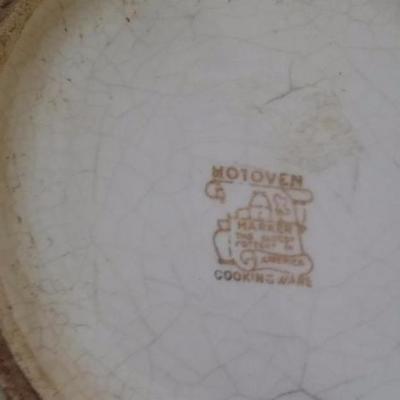Lot of Two 1930s Cooking ware bowls by Hot Oven Harker 