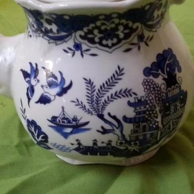 Vintage Lot Blueware Teapot and Ardalt Pitcher