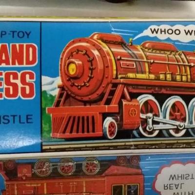 1960 Overland Express wind up train made in Japan 