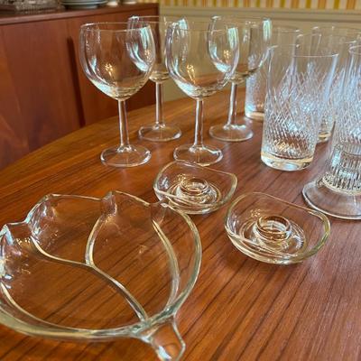 Glass Tumber (9) and Wine Glass (4) Lot