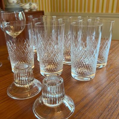 Glass Tumber (9) and Wine Glass (4) Lot