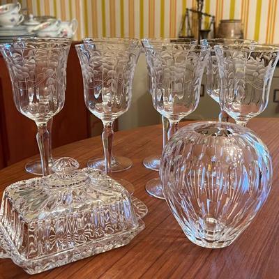 Vintage Optic Crystal Wine Glasses w/ Etched Flowers and Leaves Lot