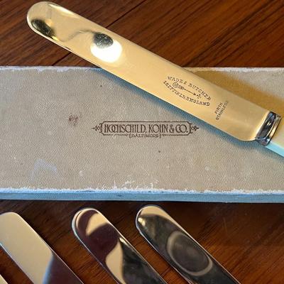 Wade & Butcher Sheffield, England Celluloid Handled Dinner Knives- Set of 6 w/ Firth Stainless