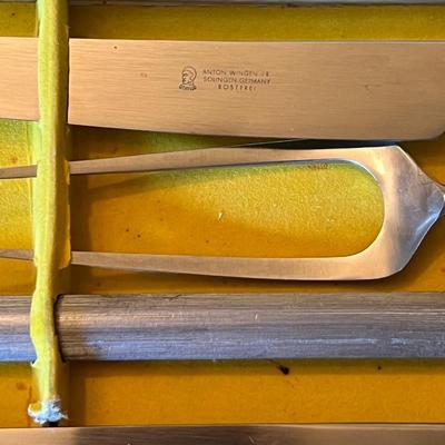 Anton Wingen Jr. Solingen, Germany Rostfrei Othella Carving Set