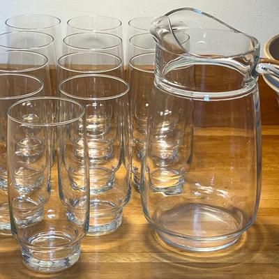 Large Water Tumbler Glasses w/ Glass Pitcher