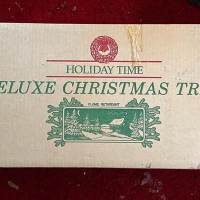 Artificial Deluxe Christmas Tree