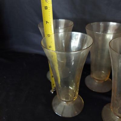 Colored Glass Plates and Glasses (K-BBL)