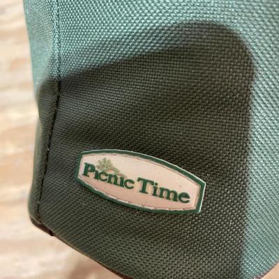 Picnic time-wine cooler