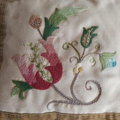 Armchair with Needlepoint Upholstered Seat and more (GE-BBL)