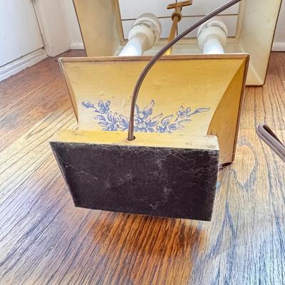 Cane Seat Chair w/ Metal Lamp (LR-BBL)
