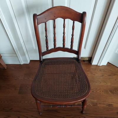 Cane Seat Chair w/ Metal Lamp (LR-BBL)