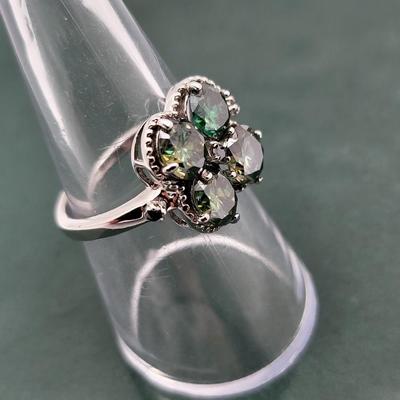Green Moissanite 4-Stone 925 Ring Size 8