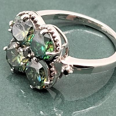Green Moissanite 4-Stone 925 Ring Size 8