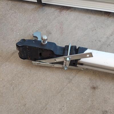 Bike Rack - Thule ThruRide Roof Rack (G-BBL)