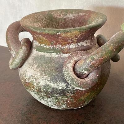 Lot of 4 Stone-like pots - decor only