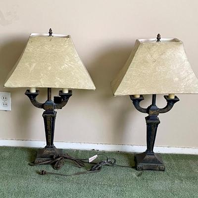 Pair of Traditional Table Lamps
