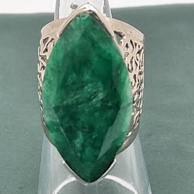 Large Vintage Sterling & Emerald Ring Size 8