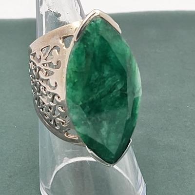 Large Vintage Sterling & Emerald Ring Size 8