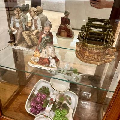 Curio cabinet with all knick knacks included