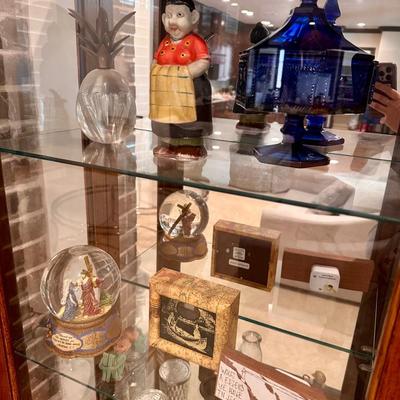 Curio cabinet with all knick knacks included