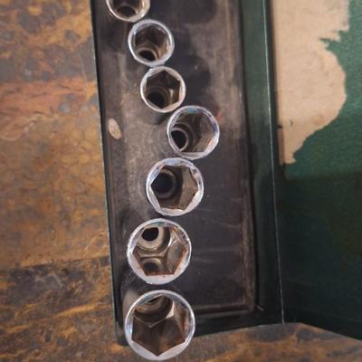 Metric sockets