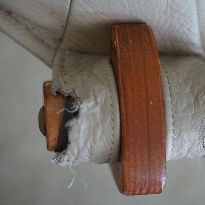MCM TEAK LUNA CHAIR OF TAN LEATHER- ODD KNUTSEN