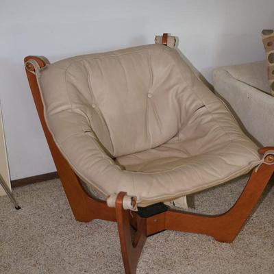 MCM TEAK LUNA CHAIR OF TAN LEATHER- ODD KNUTSEN