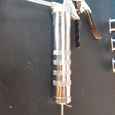 Really nice Power Built grease gun with three new tubes of Multi-use Grease No, 1242