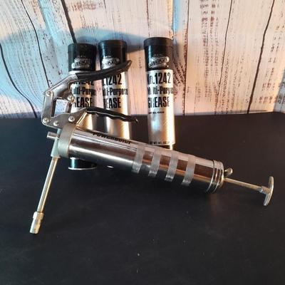 Really nice Power Built grease gun with three new tubes of Multi-use Grease No, 1242