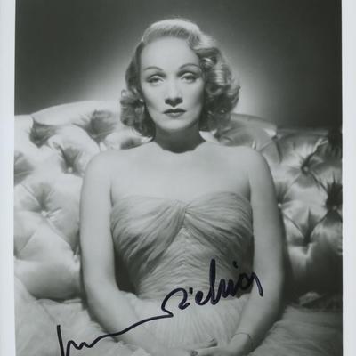 Marlene Dietrich signed photo. GFA Authenticated
