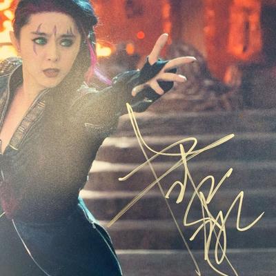 X-Men Fan Bingbing signed movie photo