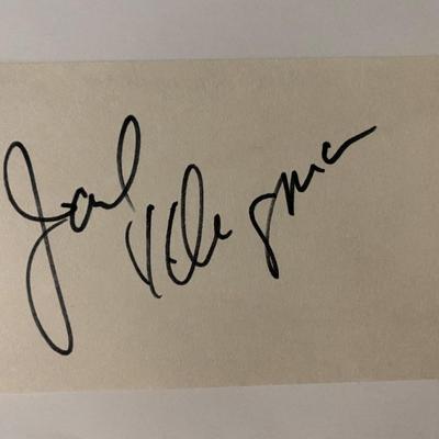 signature cut