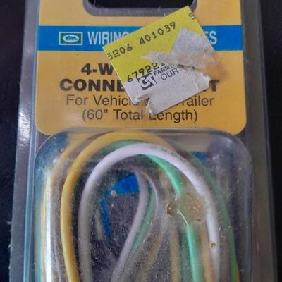 Trailer must have's - Hitch balls - Folton hitch Coupler - Wire - and various plugs