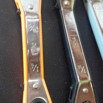 Color coated 5-Piece Reversible Ratchet Wrench Spanner Set